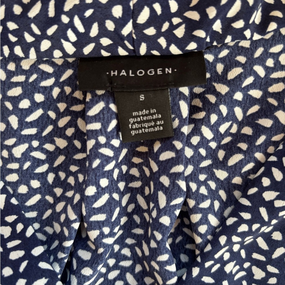 Halogen Blue Patterned Women's Top - Picture 2 of 8